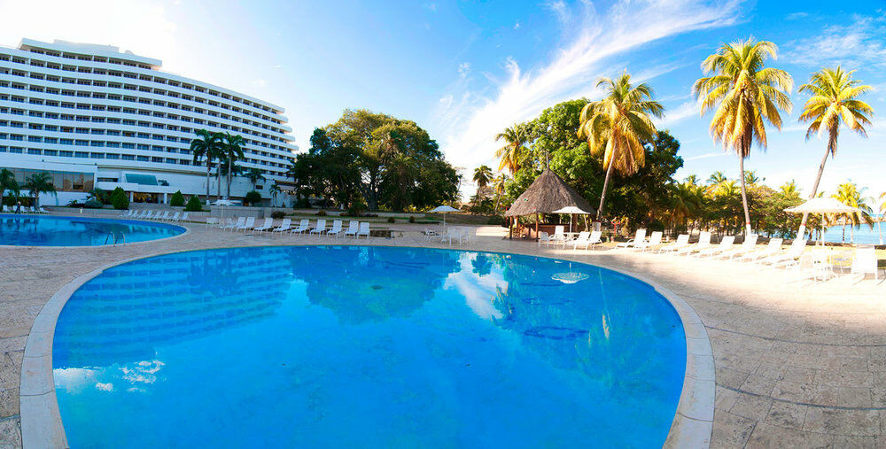 Paradise Puerto La Cruz Exterior foto